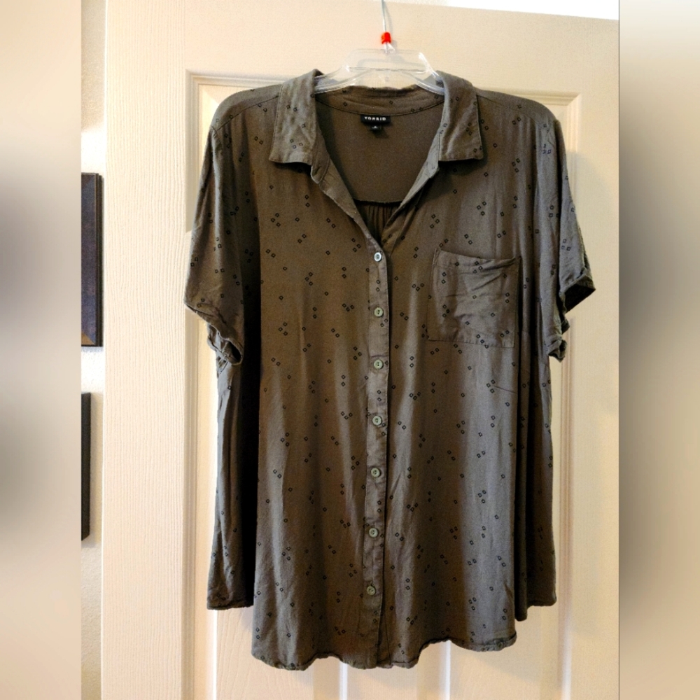 Torrid top
